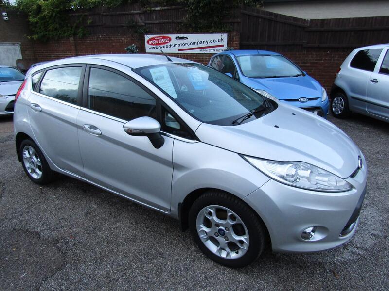 FORD FIESTA 1.25  Zetec   Only 48,000 miles, One Former Keeper, Full Ford Service History,  11 Ford Stamps