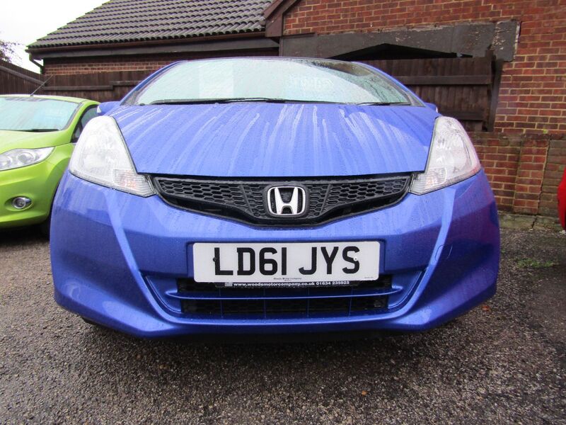 View HONDA JAZZ I-VTEC ES   ONE LADY OWNER FROM NEW,  Full Honda Service History,  8 Stamps in Service Book