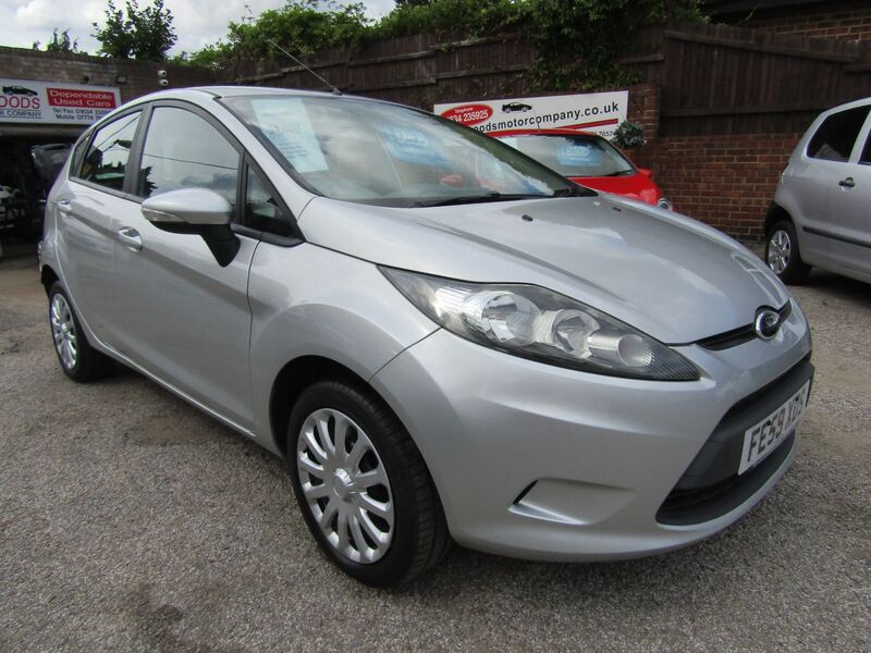 FORD FIESTA STYLE 1.25   Only 54,000 miles,  One Former Keeper,  Full Service History, 13 Service Stamps