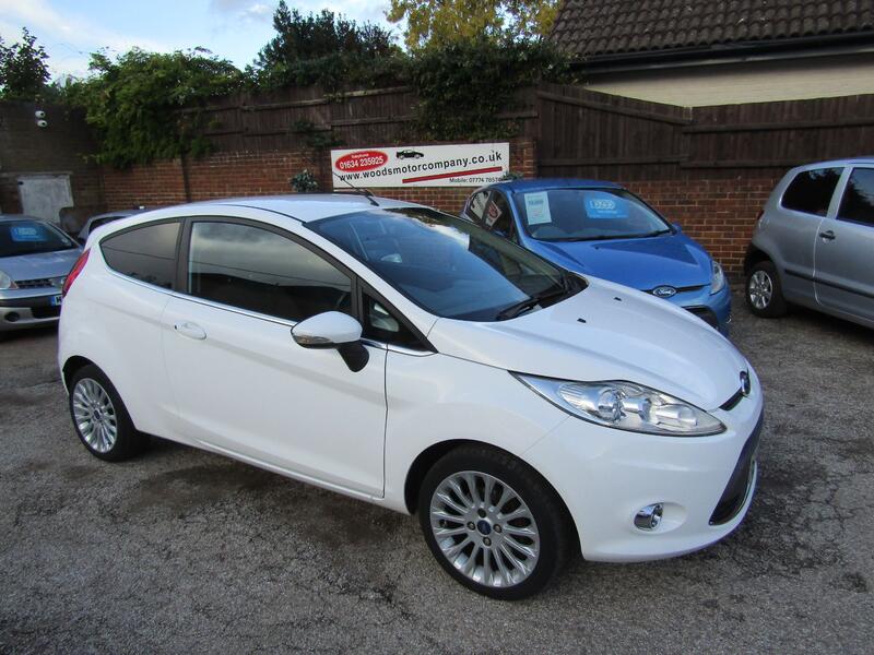 View FORD FIESTA 1.4 Titanium  Only 39,000 miles, One Former Keeper,  FSH,11 Stamps, 7 Ford Stamps