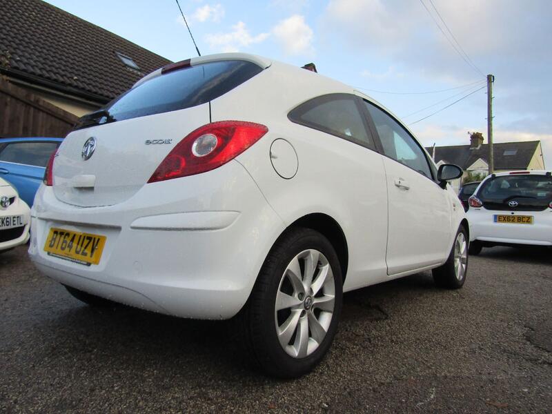 VAUXHALL CORSA