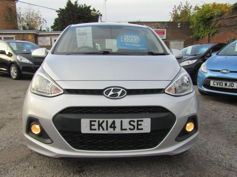 View HYUNDAI I10 1.0 SE 