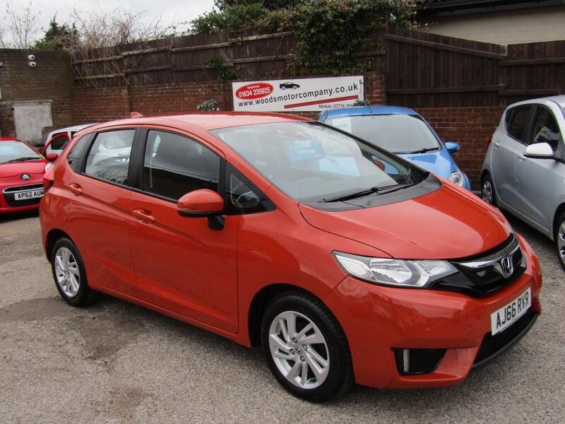 View HONDA JAZZ 1.3 i-VTEC SE 