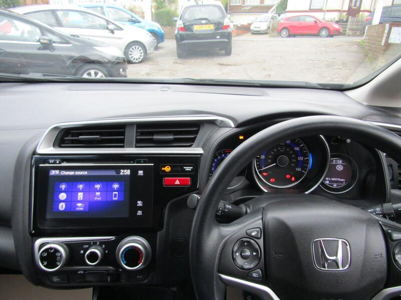 HONDA JAZZ