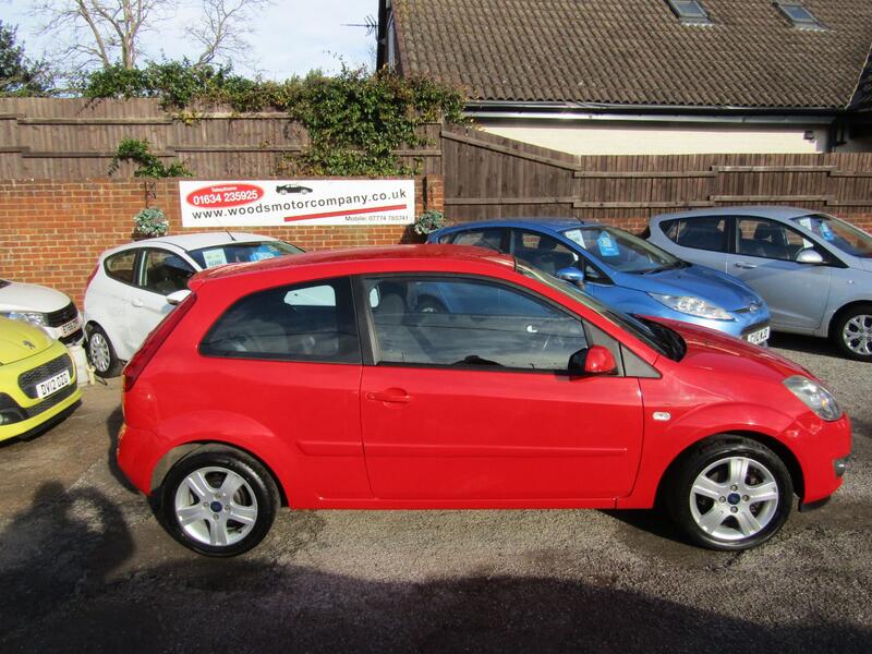 View FORD FIESTA 1.25 Zetec Climate 