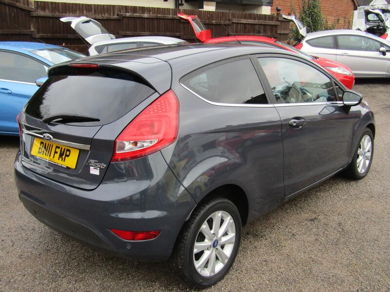 FORD FIESTA