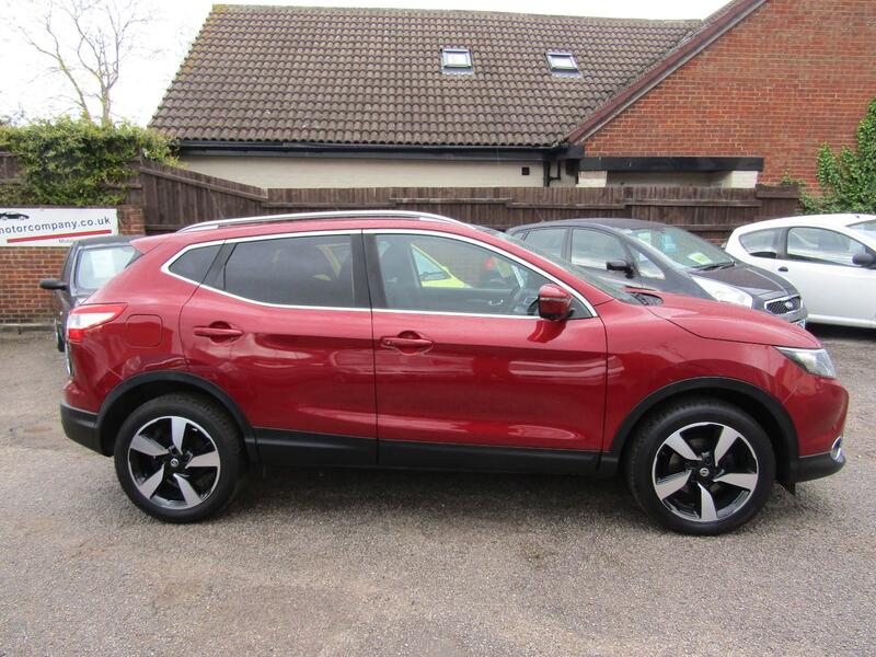 View NISSAN QASHQAI 1.5 dCi N-Connecta 