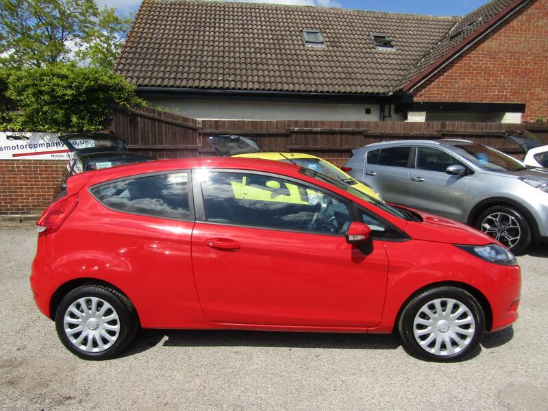 View FORD FIESTA 1.3 Edge