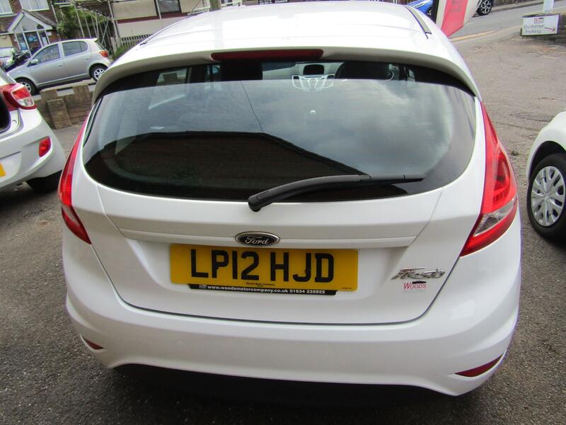 View FORD FIESTA 1.25 Edge