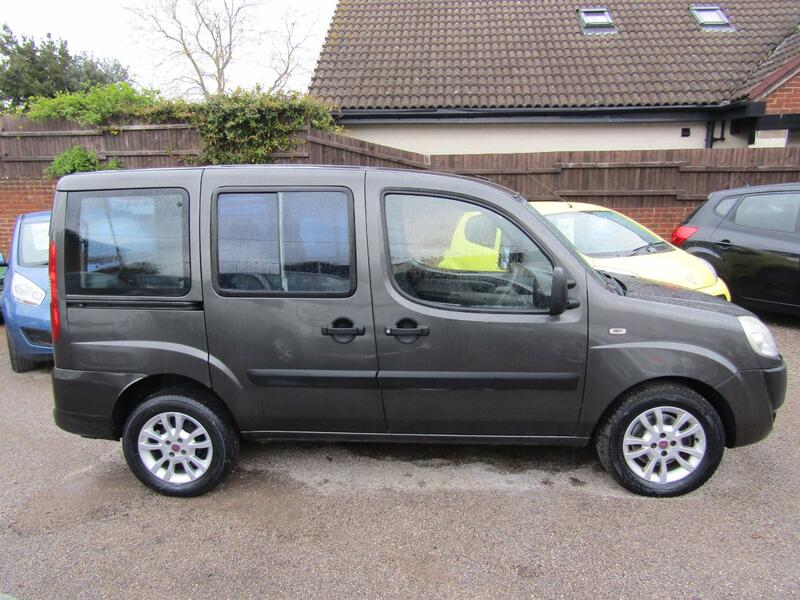 View FIAT DOBLO 1.4 Doblo 1.4 Dynamic