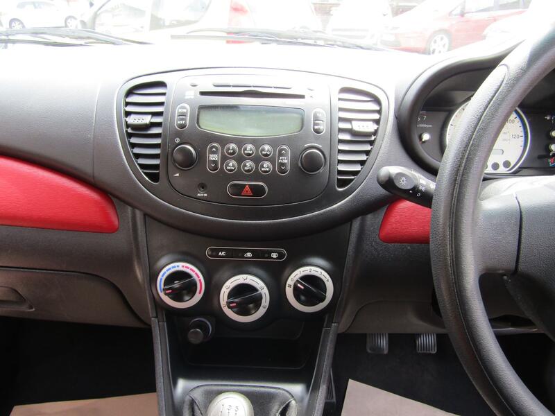 HYUNDAI I10