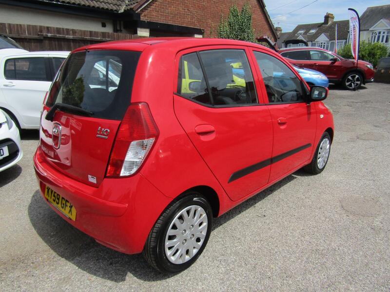View HYUNDAI I10 1.1 ES