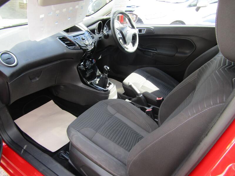FORD FIESTA