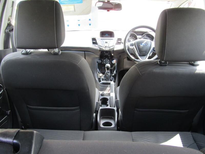 FORD FIESTA