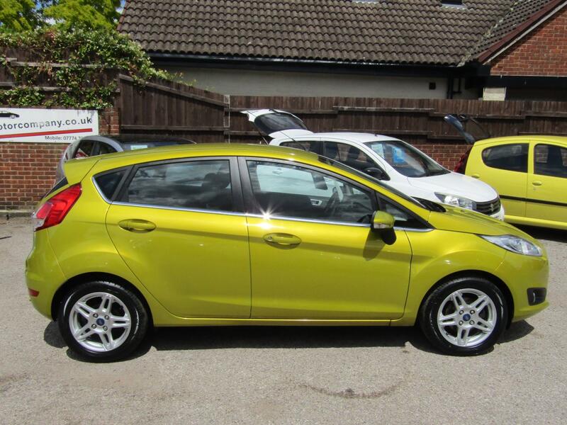View FORD FIESTA 1.25 Zetec