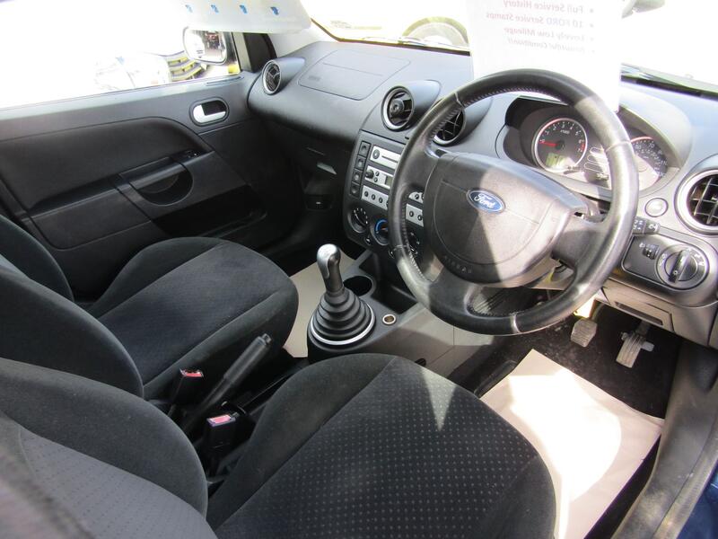 FORD FIESTA