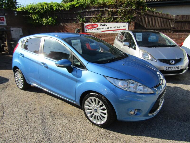 View FORD FIESTA 1.4 Titanium