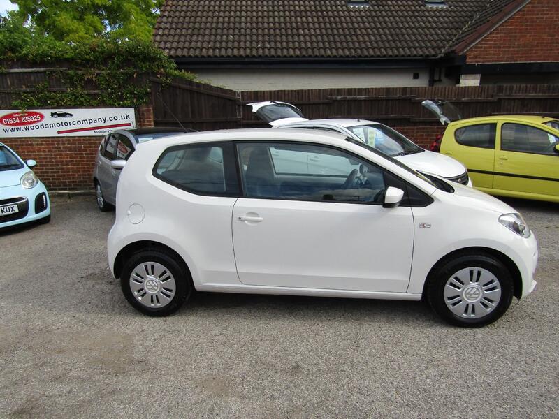 View VOLKSWAGEN UP 1.0 Move up!