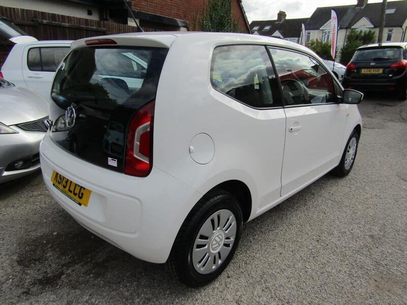 View VOLKSWAGEN UP 1.0 Move up!