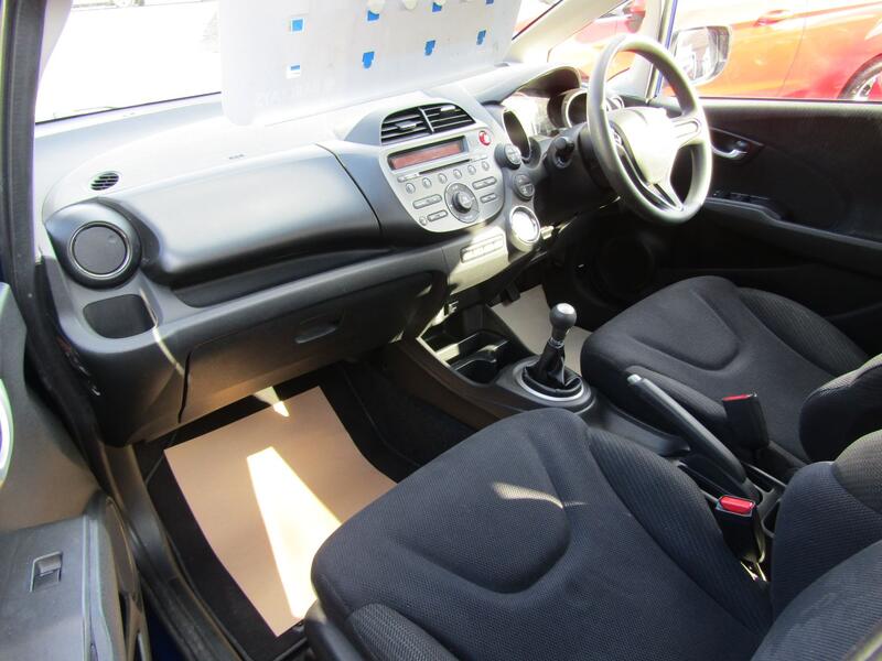 HONDA JAZZ