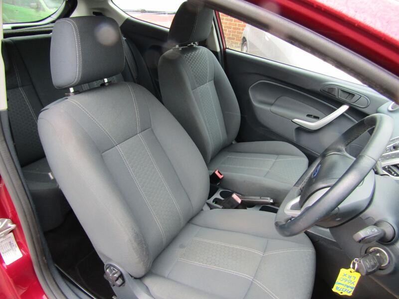 FORD FIESTA