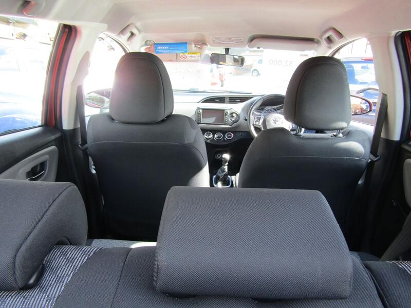 TOYOTA YARIS