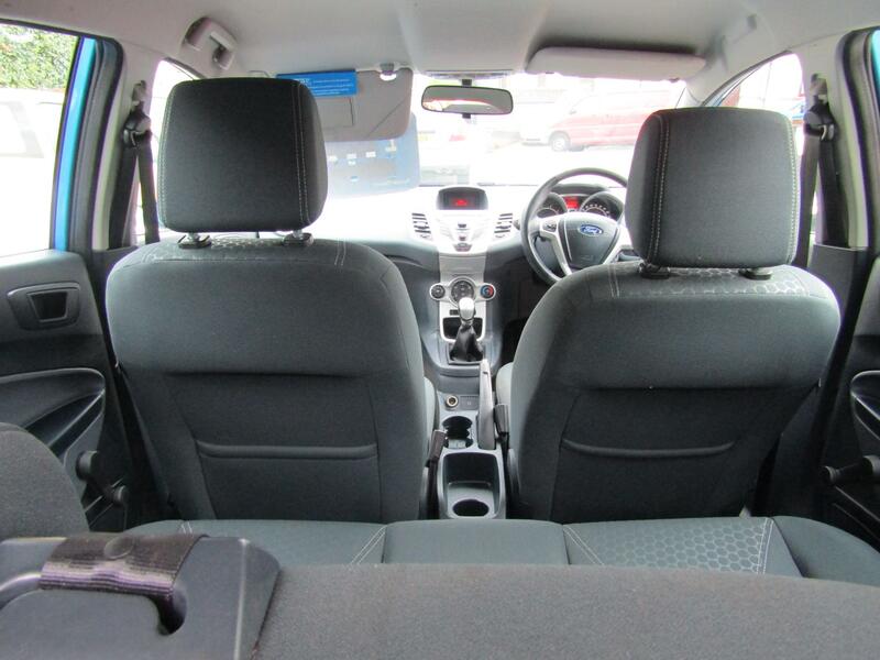 FORD FIESTA