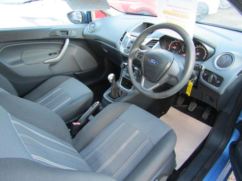 FORD FIESTA