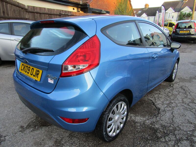 View FORD FIESTA 1.25 Style +  One Former Keeper