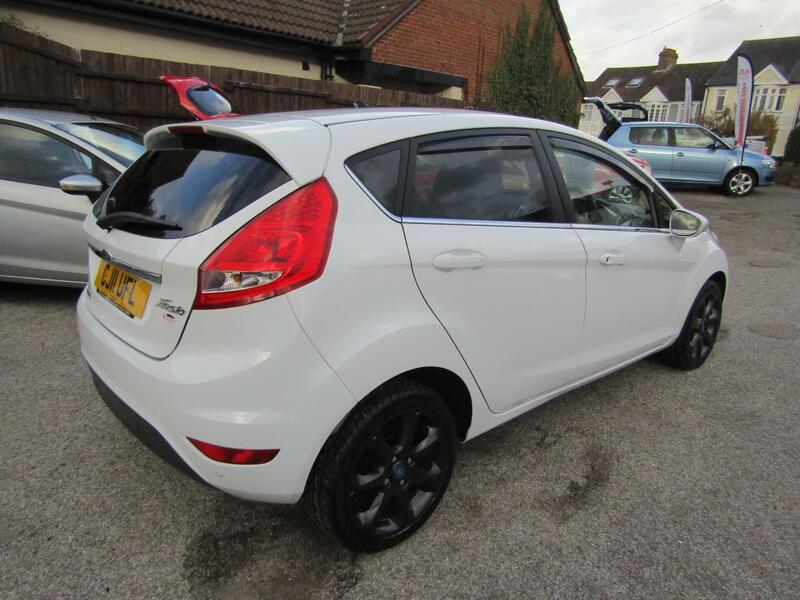 View FORD FIESTA 1.4 Zetec