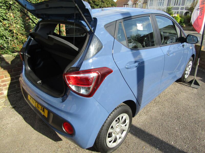 HYUNDAI I10