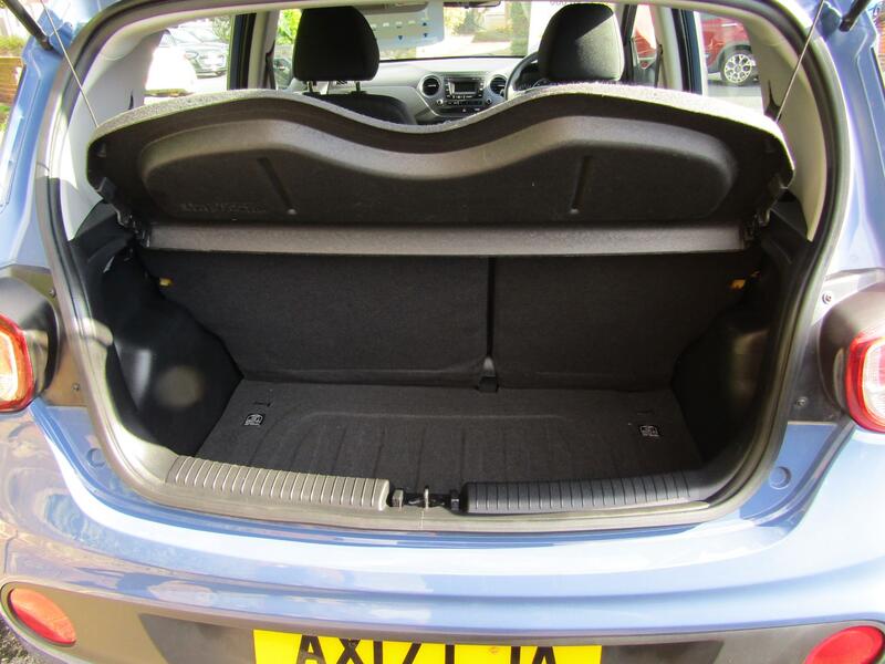 HYUNDAI I10