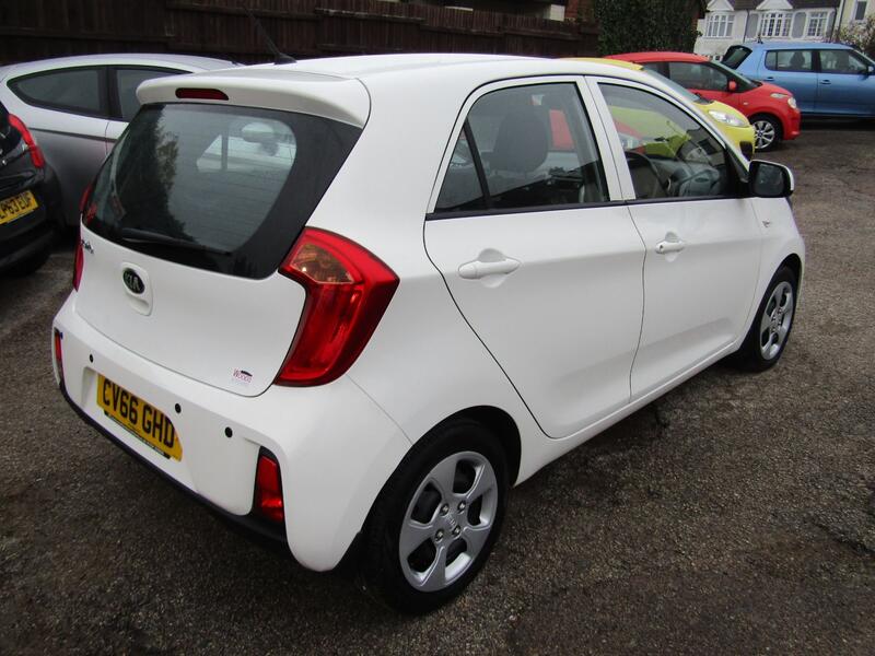 View KIA PICANTO 1.0 1 Air   One Former Keeper