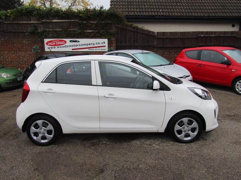 View KIA PICANTO 1.0 1 Air   One Former Keeper