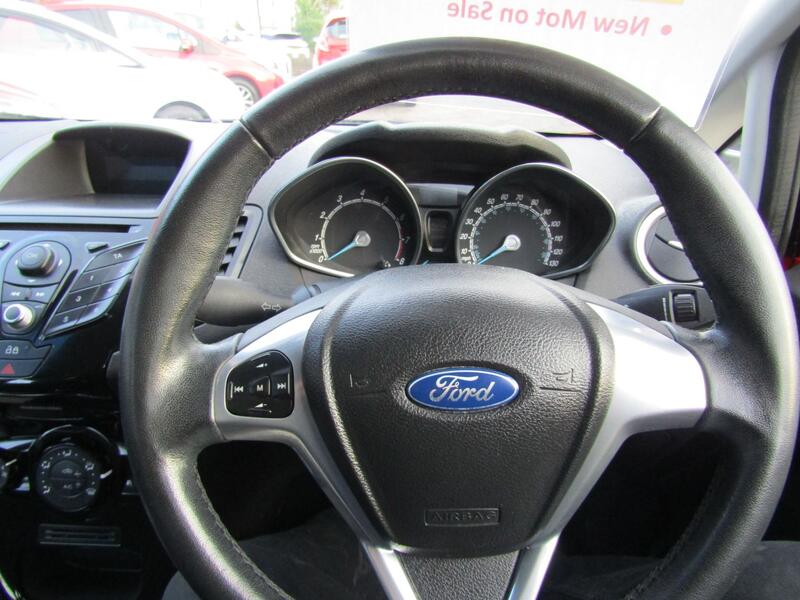 FORD FIESTA