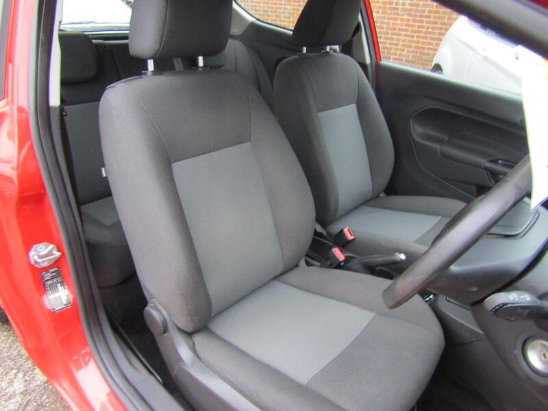 FORD FIESTA