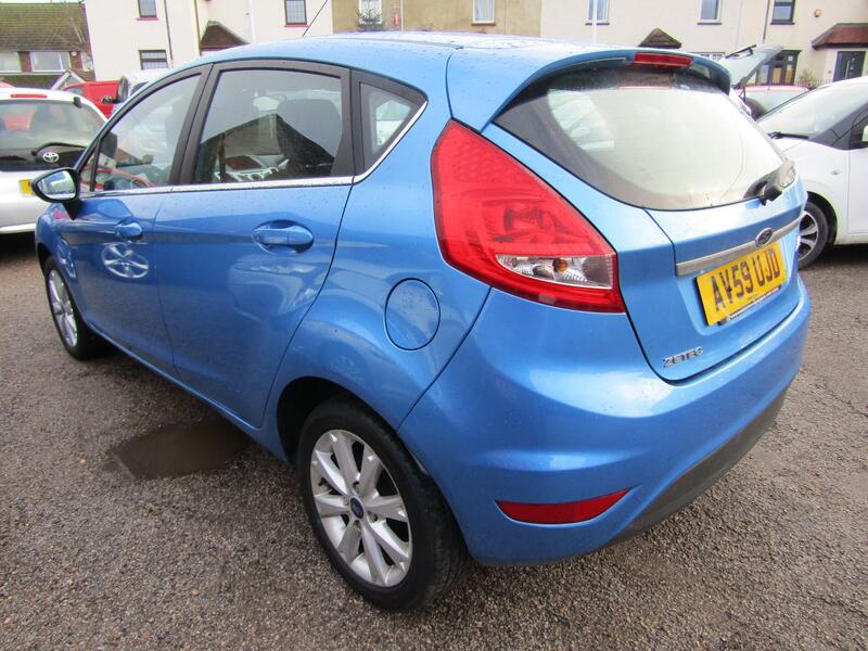 FORD FIESTA
