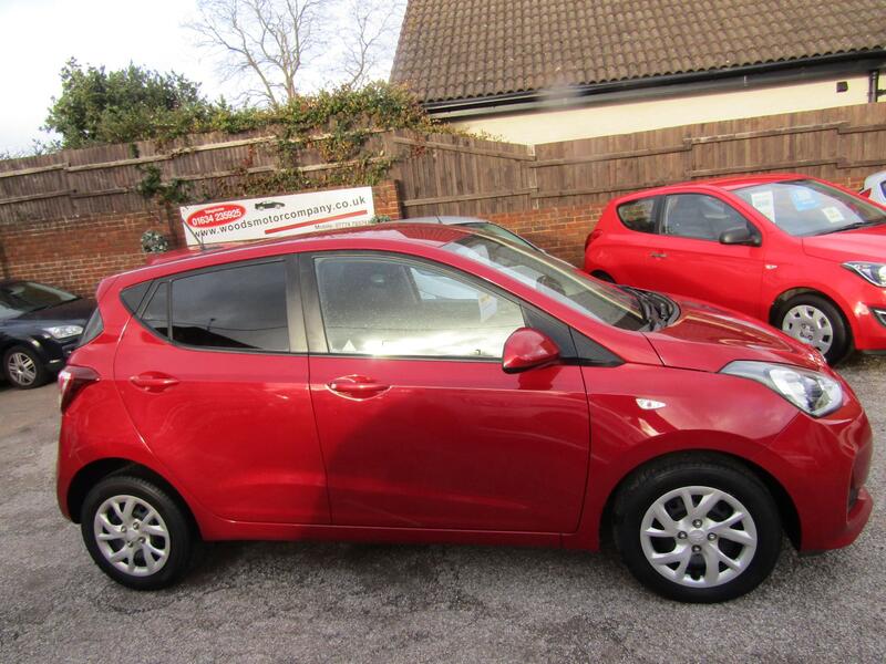 View HYUNDAI I10 1.0 SE  2 Former Keepers   Only 60,000 miles, Full Main Dealer Service History