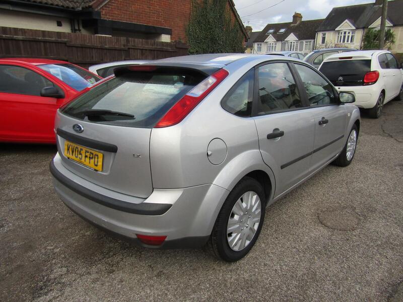 View FORD FOCUS 1.4 LX