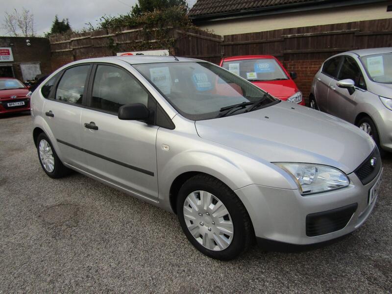 View FORD FOCUS 1.4 LX