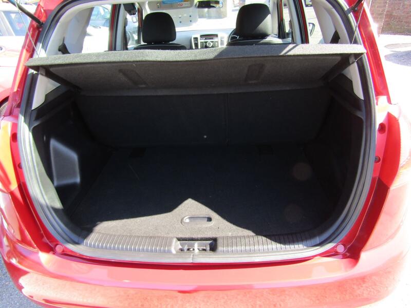 KIA VENGA