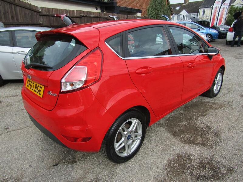 View FORD FIESTA 1.25 Zetec  2 Former Keepers, Only 75,000 miles, Service History,  7 Service Stamps