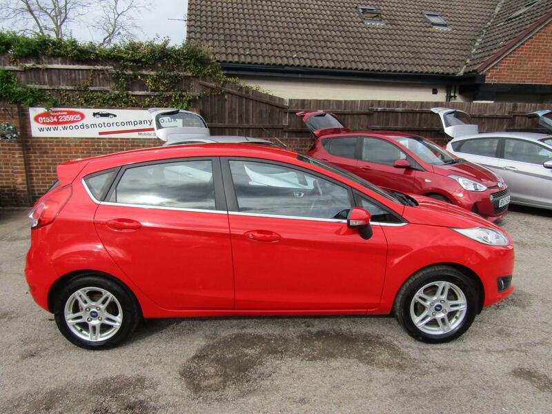 View FORD FIESTA 1.25 Zetec  2 Former Keepers, Only 75,000 miles, Service History,  7 Service Stamps