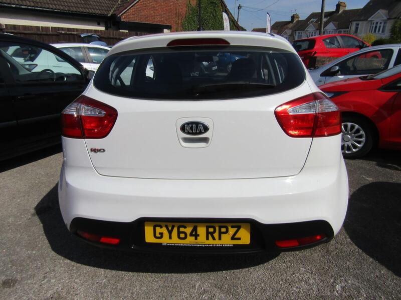 View KIA RIO 1.3 1 Air  2 Former Keepers 