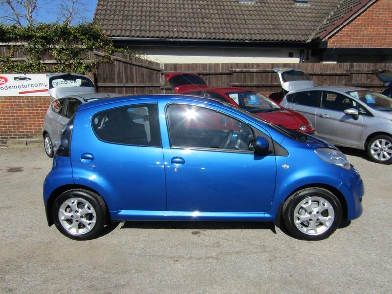 View CITROEN C1 1.0 i VTR+   One Former Keeper,  Only 67,000 miles, Full Service History,  14 Service Stamps