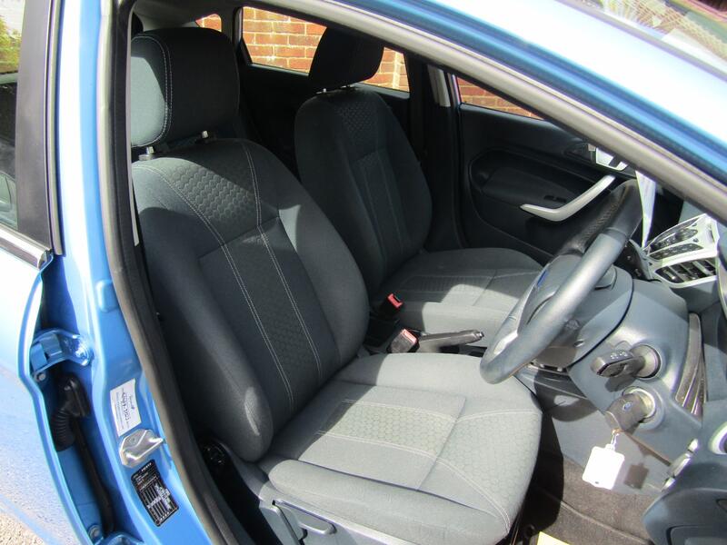 FORD FIESTA