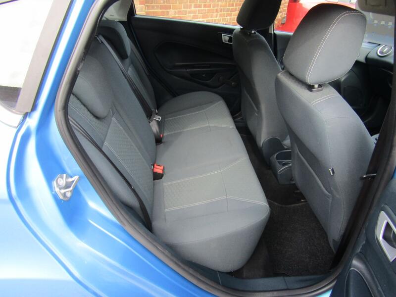 FORD FIESTA