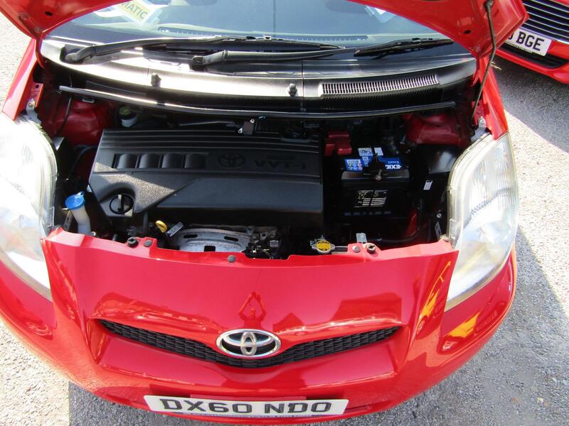 TOYOTA YARIS