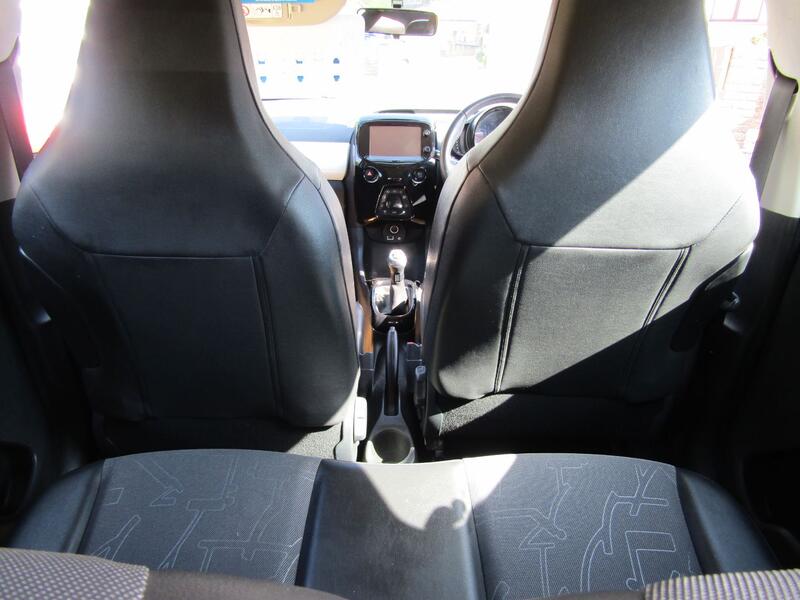 TOYOTA AYGO