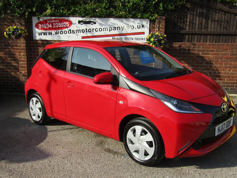 View TOYOTA AYGO 1.0 VVT-i x-play  One Former Keeper, Only 44,000 miles